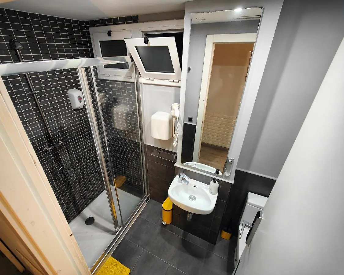 Free Hostels Barcelona 0*,  Spain