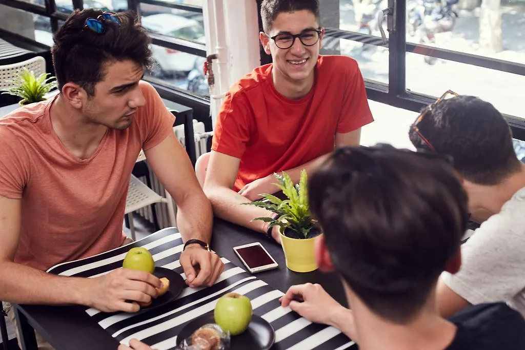 Free Hostels Barcelona